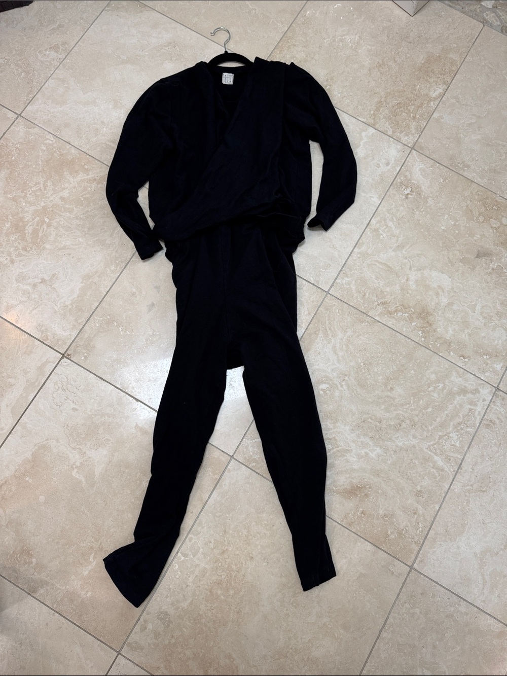 NOW 20.❤️Black One piece Knit Set - Cozy Top and snap closure. Pleated. Pockets.